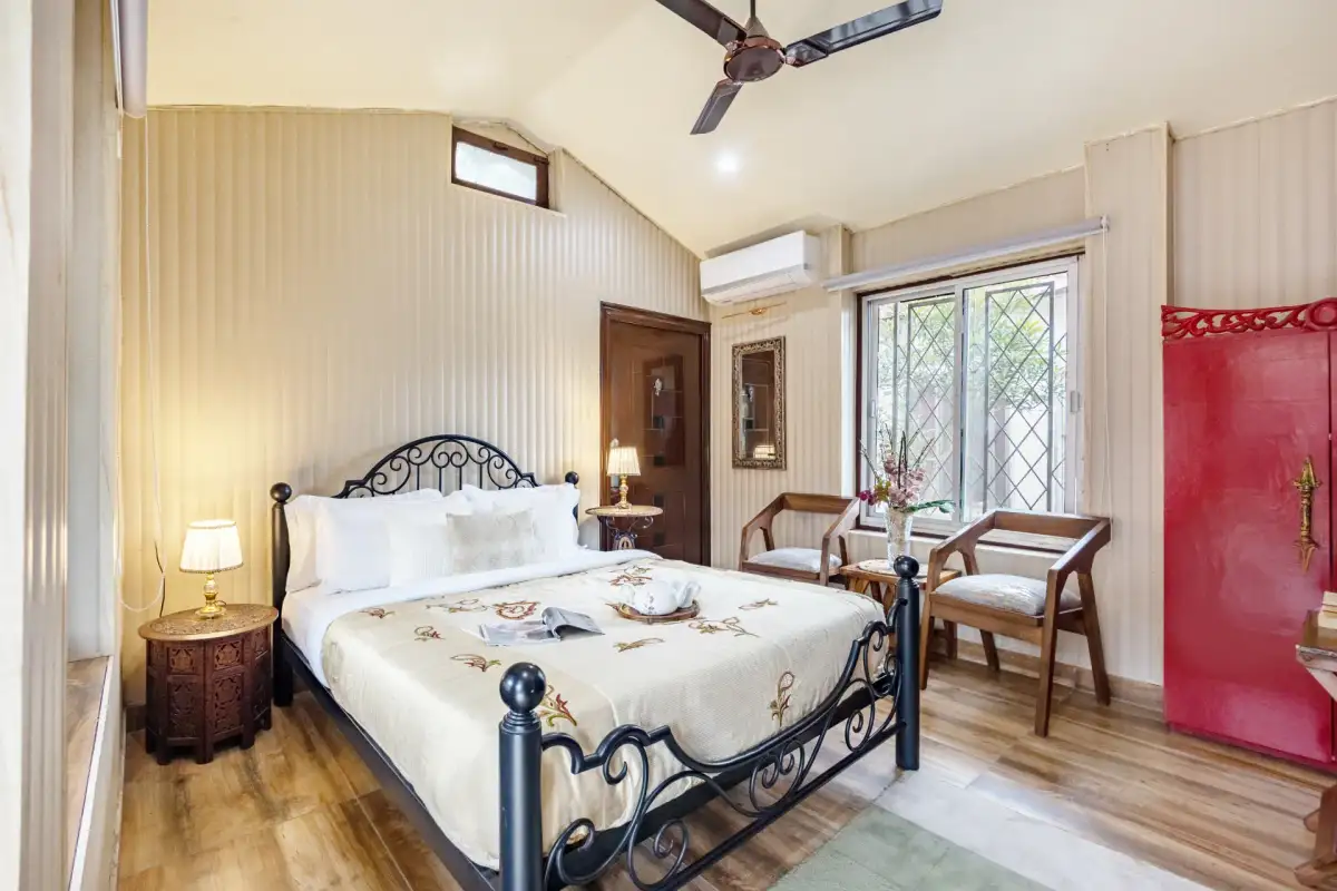 Zephyr Classic Hut, Mussoorie