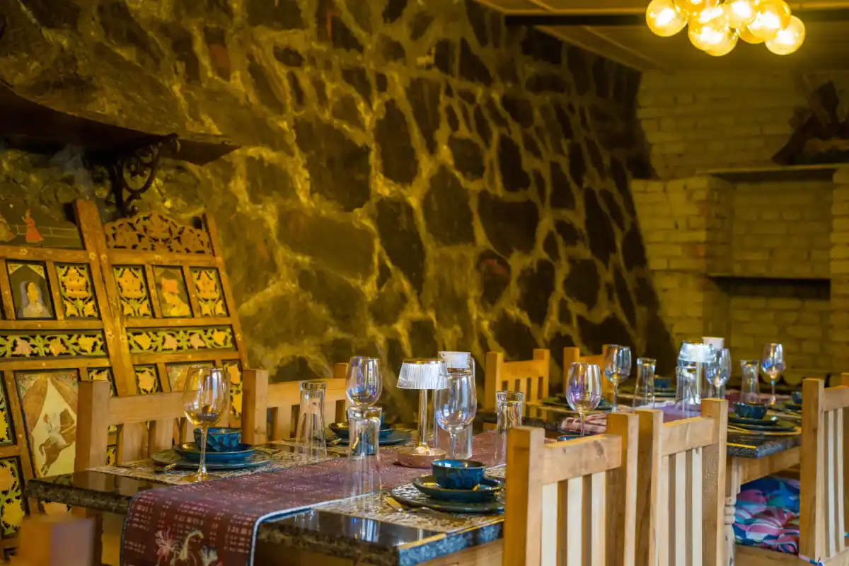 Zephyr Classic Hut, Mussoorie