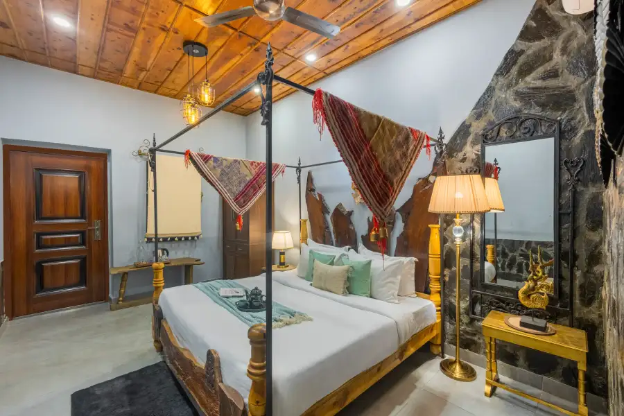 Zephyr Sierra, Mussoorie