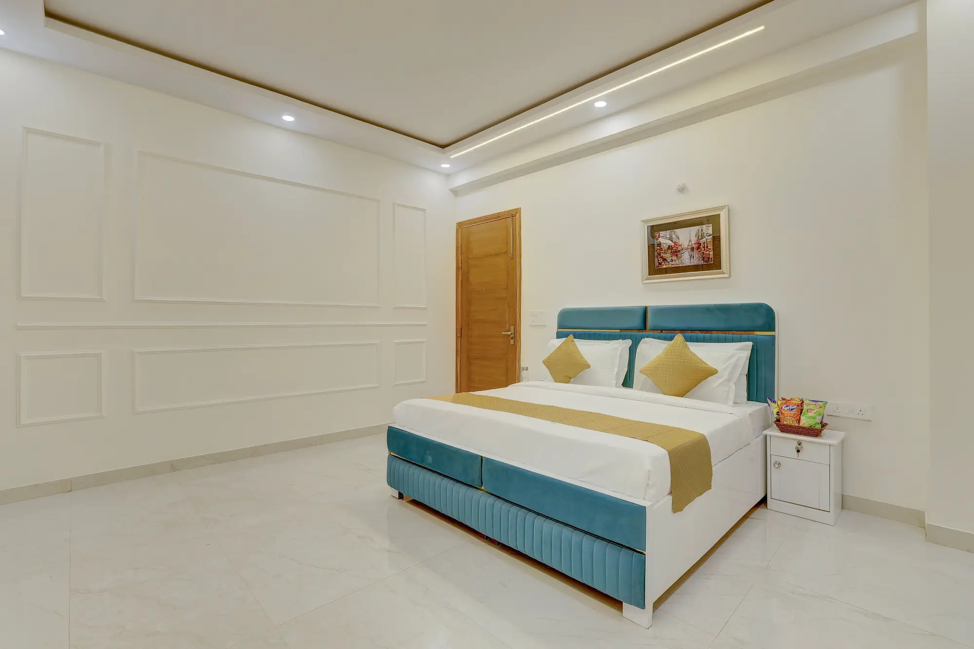 Zinnia, Delhi NCR